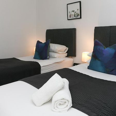 Strawberry Line, Flat 1 Apartment Wells Ngoại thất bức ảnh