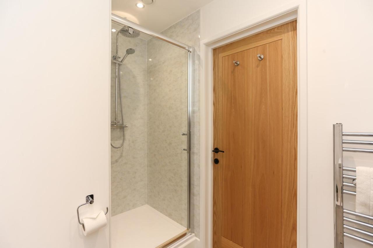 Strawberry Line, Flat 1 Apartment Wells Ngoại thất bức ảnh