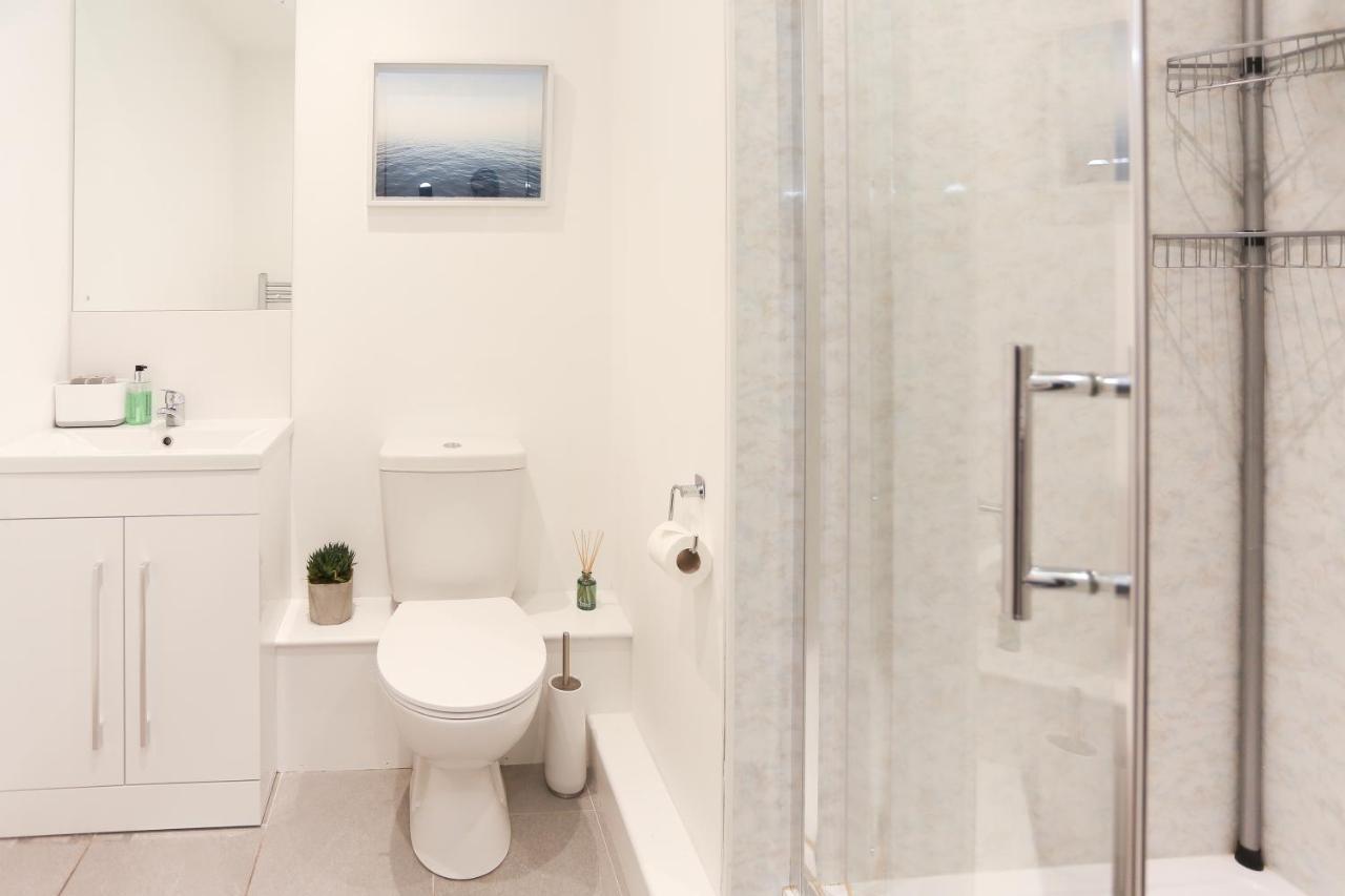 Strawberry Line, Flat 1 Apartment Wells Ngoại thất bức ảnh